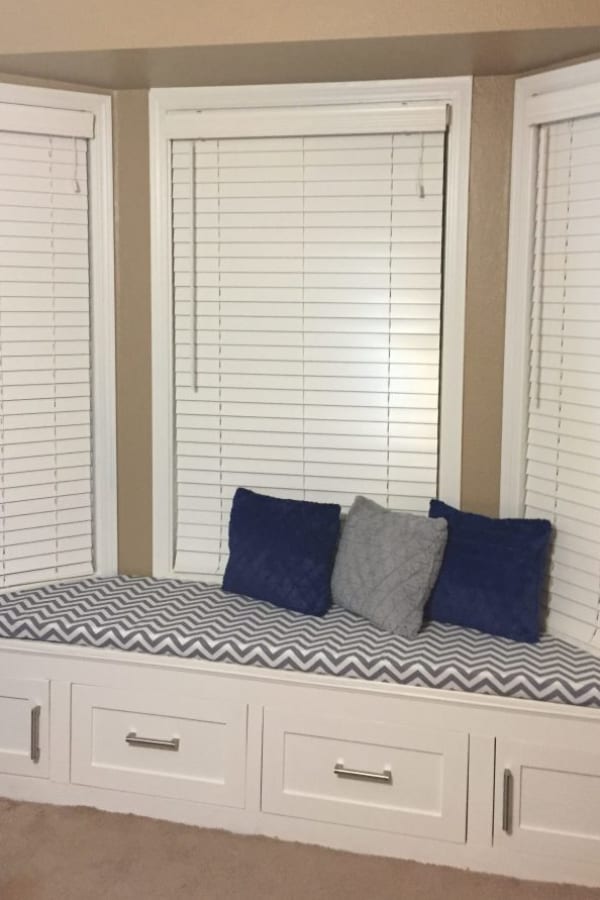 DIY window seat cushion – quick and easy!