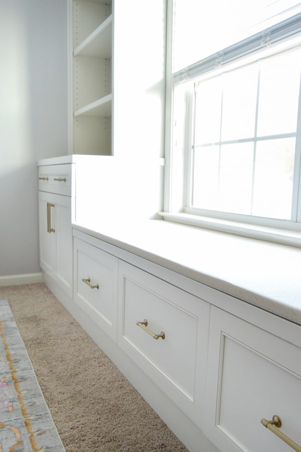 19 Window Seat Cushion Plans You Can Diy Easily - How To Make A Window Seat Cover With Piping