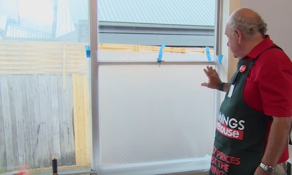 4 Diy Ways To Frost A Window - How To Diy Frosted Glass