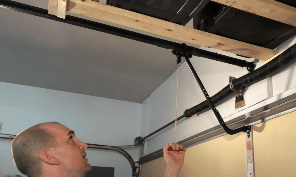 3 Ways to Open Garage Door Manually Without Power