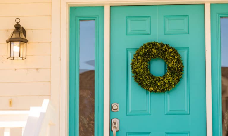 19 Easy Homemade Door Wreath Plans