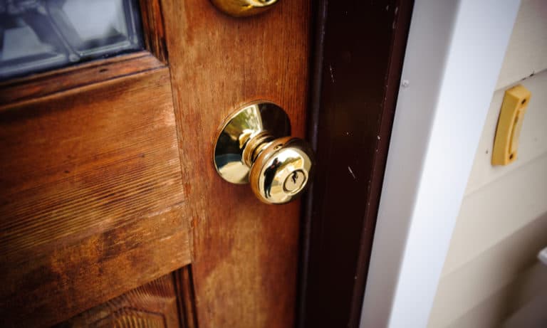 6 Easy Ways to Clean Brass Door knobs
