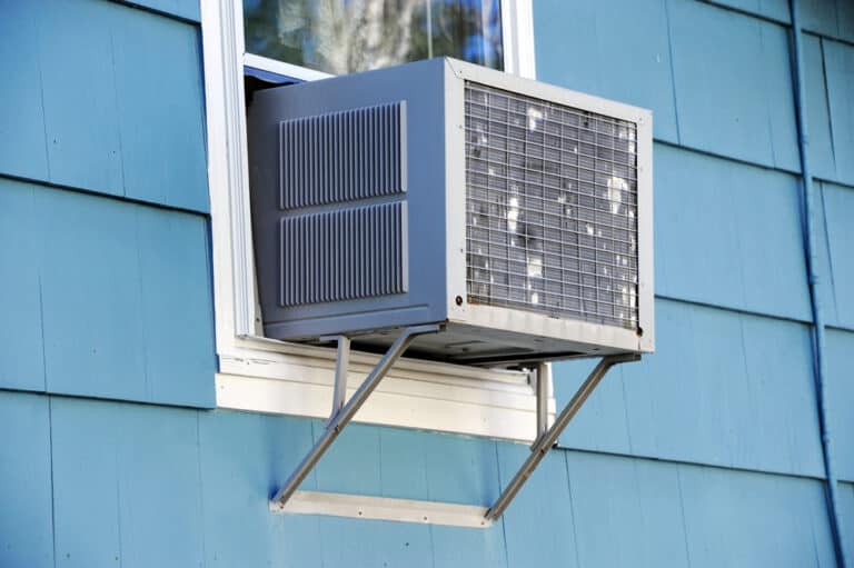 Window Air Conditioner Droping Water (Causes & Fixes)