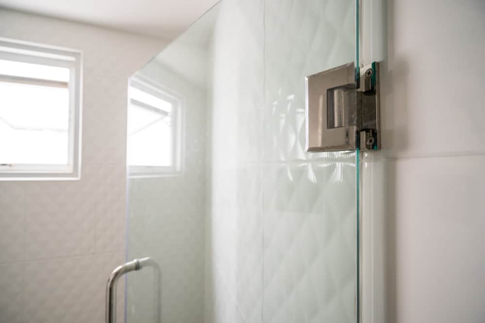 Hinged vs. Pivot Shower Doors