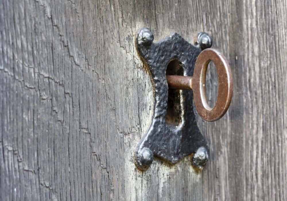 Unlocking a Skeleton Key Lock