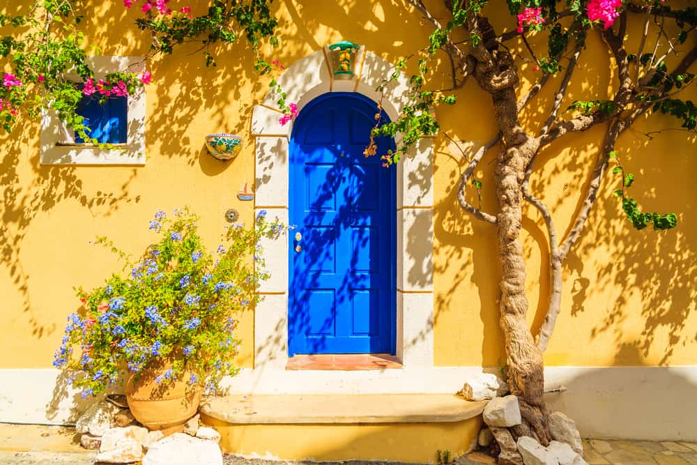 12 Best Front Door Colors For A Yellow House