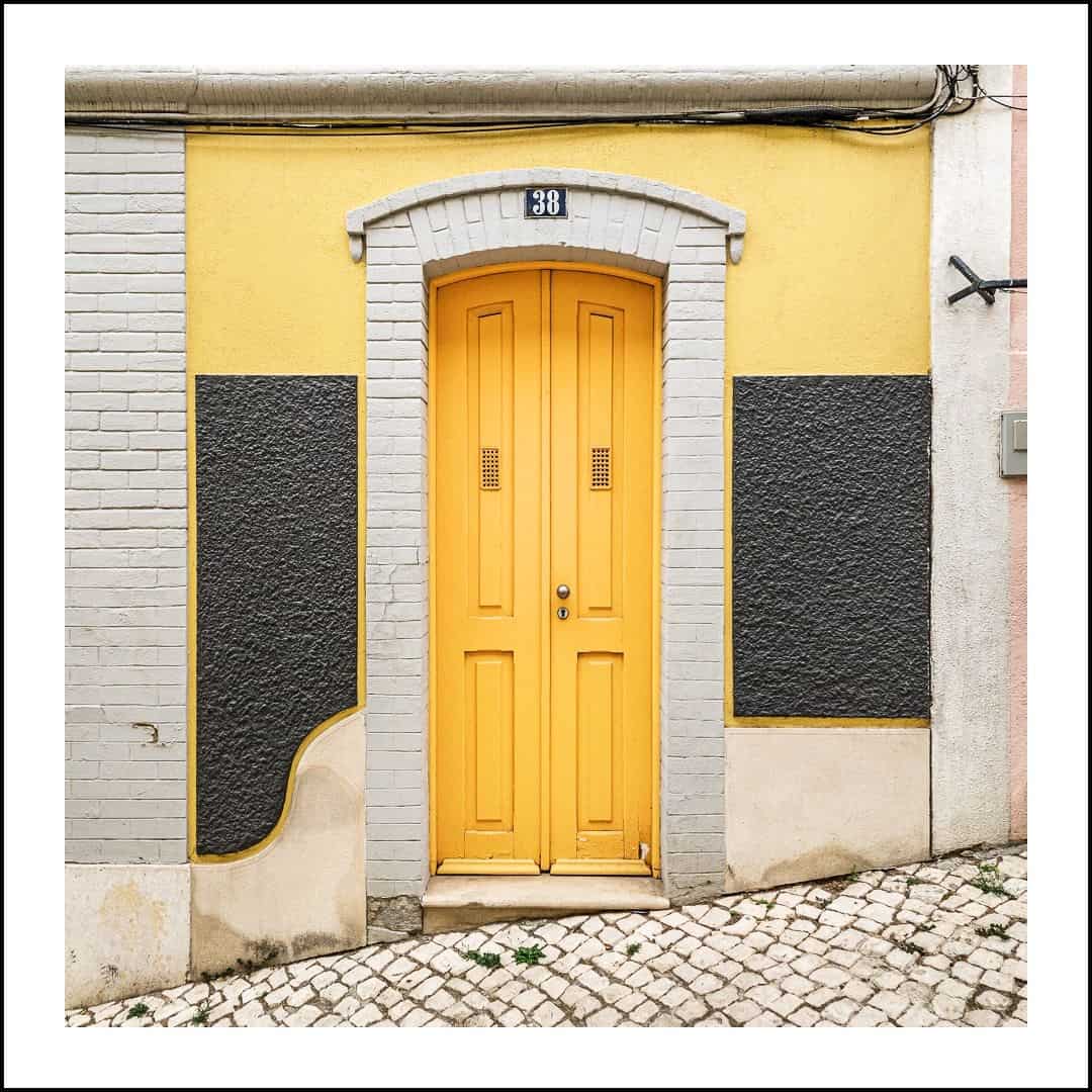 What Does A Yellow Door Mean?