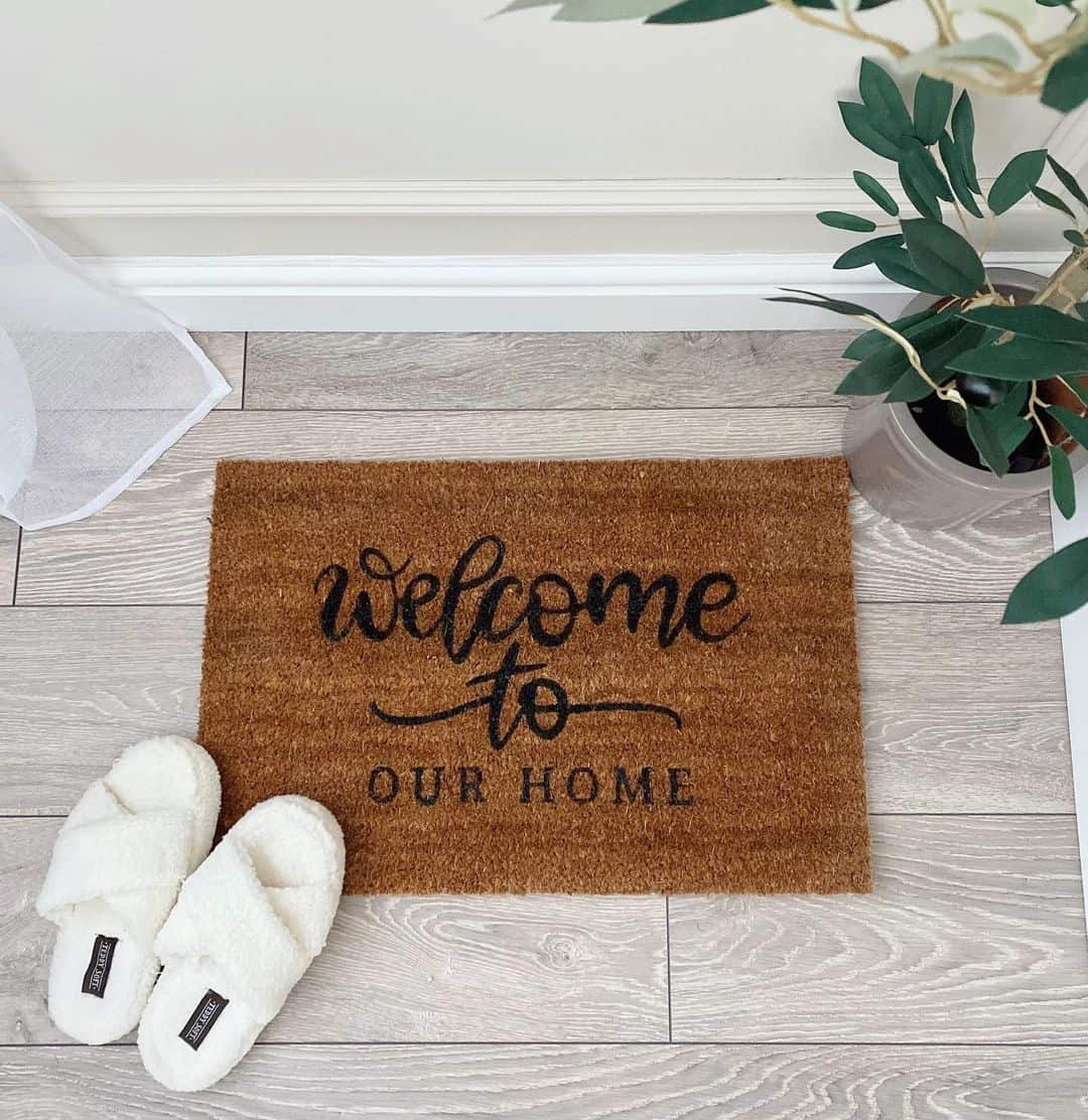 What are standard doormat sizes?