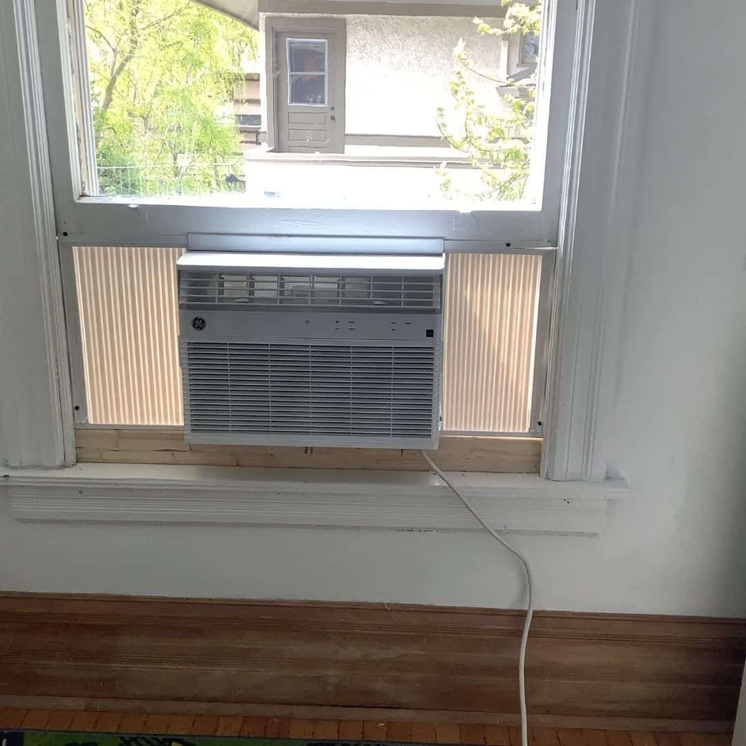 When to tilt the air conditioner?
